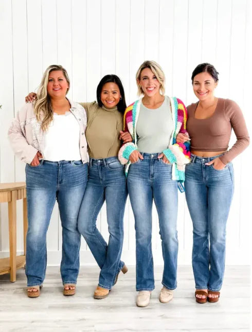 Dames CurveFlex Plus Size Slim-Fit Stretch Jeans